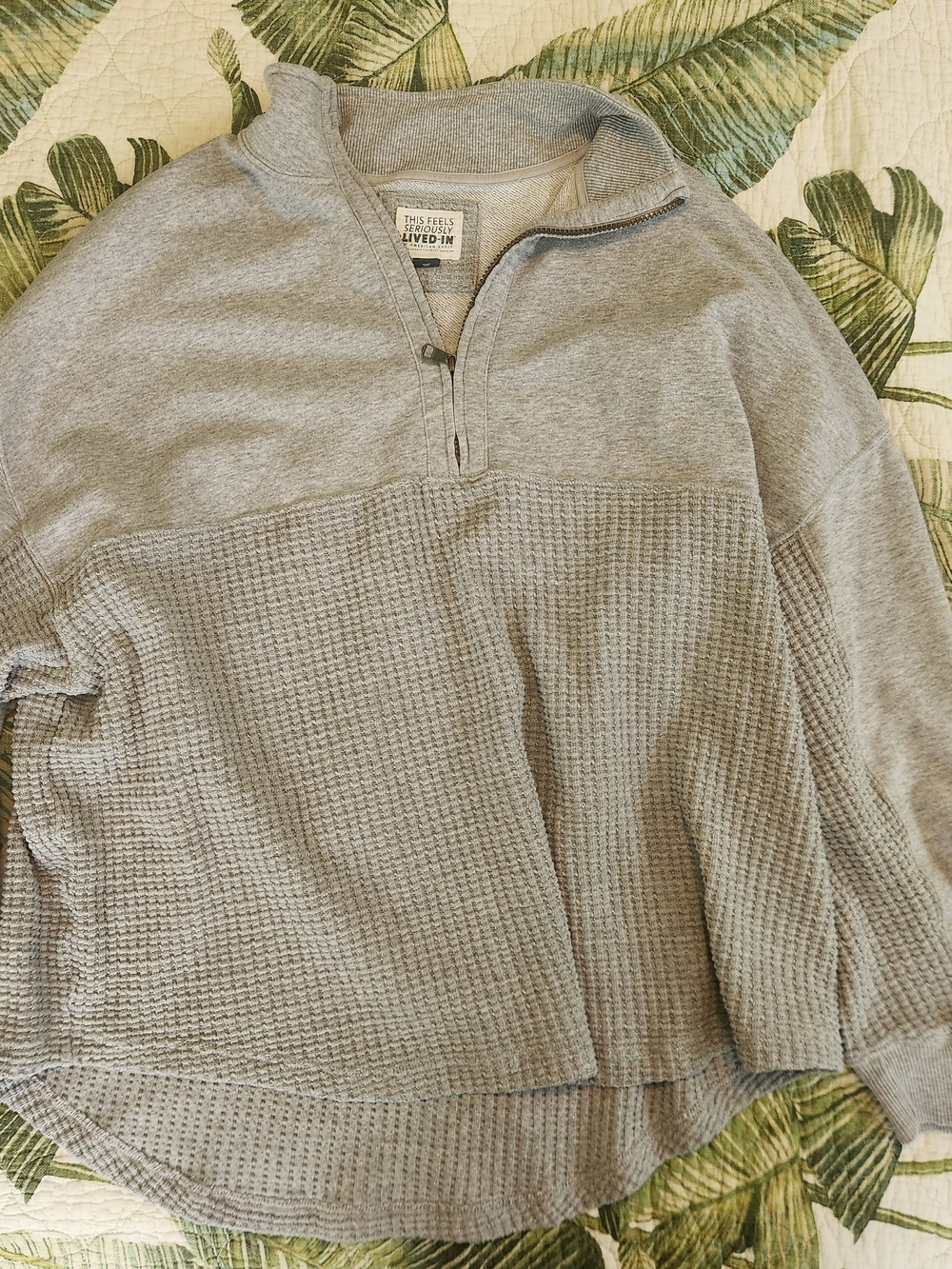 American Eagle Outfitters Light Gray Waffle Knit Quarter-Zip Pullover